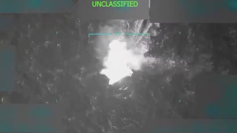 امریکا به کشتی وابسته به یک «سازمان تروریستی» حمله کرد