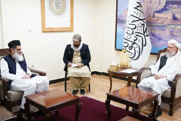 Taliban Asks Pakistan To Reconsider Decision to Deport Afghan Refugees