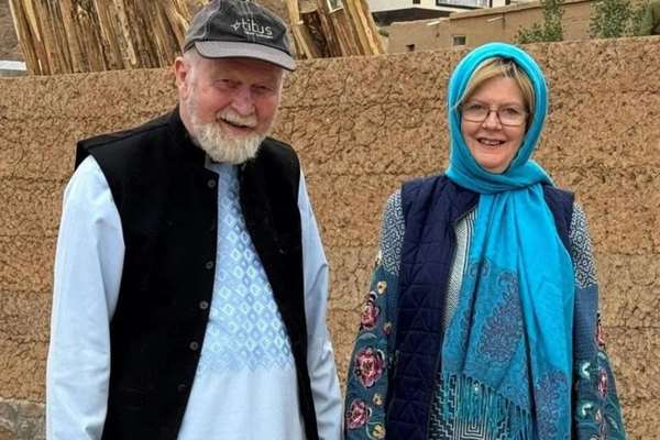 پسر زوج کهنسال بریتانیایی درباره احتمال مرگ والدینش در زندان طالبان هشدار داد