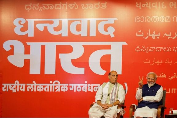 په داسې حال کې چې په هند کې د حکومت تشکیل پیلیږي، د مودي متحدین پیسې او حکومتي دندې غواړي