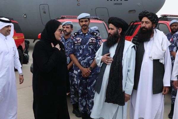 طالبانو ته مخامخ؛ قطرۍ چارواکې د «اسلامي امارت» پرځای د «اسلامي جمهوریت» نوم وکارولو
