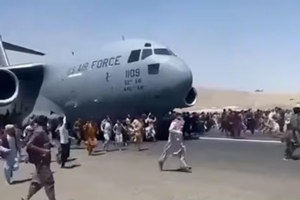 پنټاګون: د افغانستان او ویتنام تجربه باید بیاځلې تکرار نشي