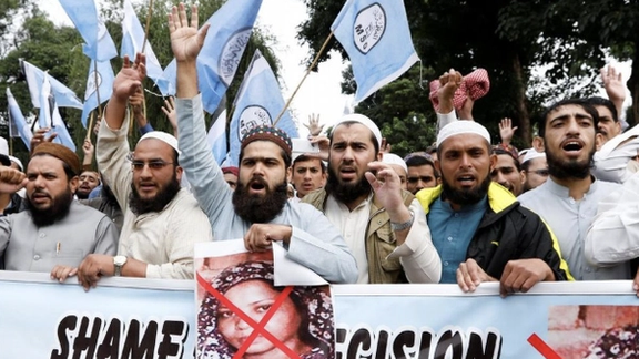 مسؤول في طالبان: على الشعب الباكستاني إسقاط الحكومة وإقامة نظام إسلامي