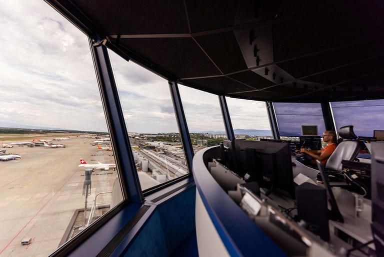 به دلیل اعتصاب کارگران میدان هوایی جنیوا ده‌ها پرواز لغو شد