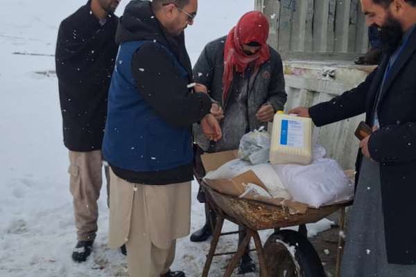 د خوړو نړیوال پروګرام په تخار کې ۳۵ زره اړمنو کورنیو ته مرستې ووېشلې