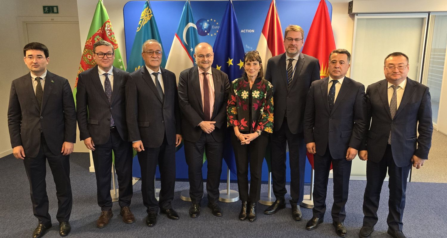 نمایندگان اتحادیه اروپا و کشورهای آسیای میانه درباره افغانستان گفت‌و‌گو کردند