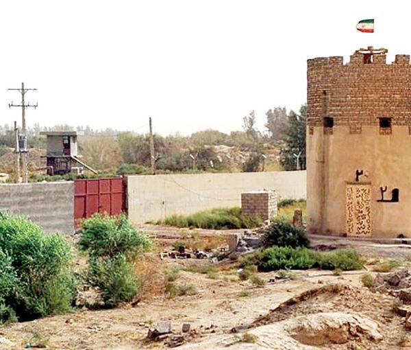 یک رسانه ایرانی: در کشیدن دیوار مرزی اشتباه کردیم و بخشی از خاک ایران دست طالبان افتاد