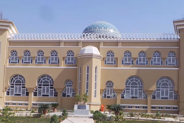 کندهار کې د ملاعمر په نوم پروژې په قصدي توګه ځنډول کېږي