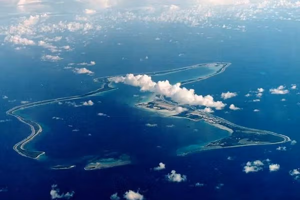 بریتانیا هنوز با استفاده امریکا از جزیره دیهگو گارسیا برای حمله به ایران 'موافقت نکرده'