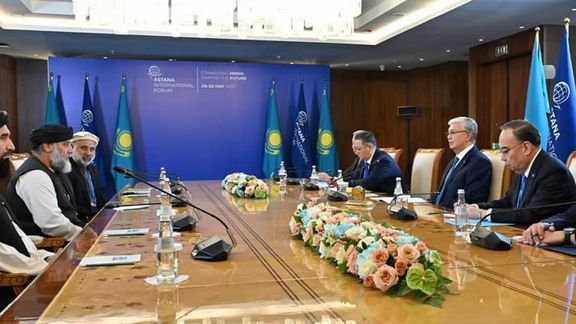 قزاقستان له طالبانو سره د درې میلیارده ډالرو سوداګرۍ هوکړه وکړه