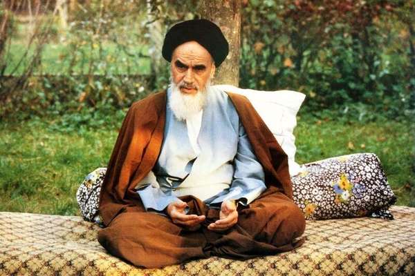 تردید اسرائیل در ترور خمینی و پاسخی منفیای که خاورمیانه را تغییر داد