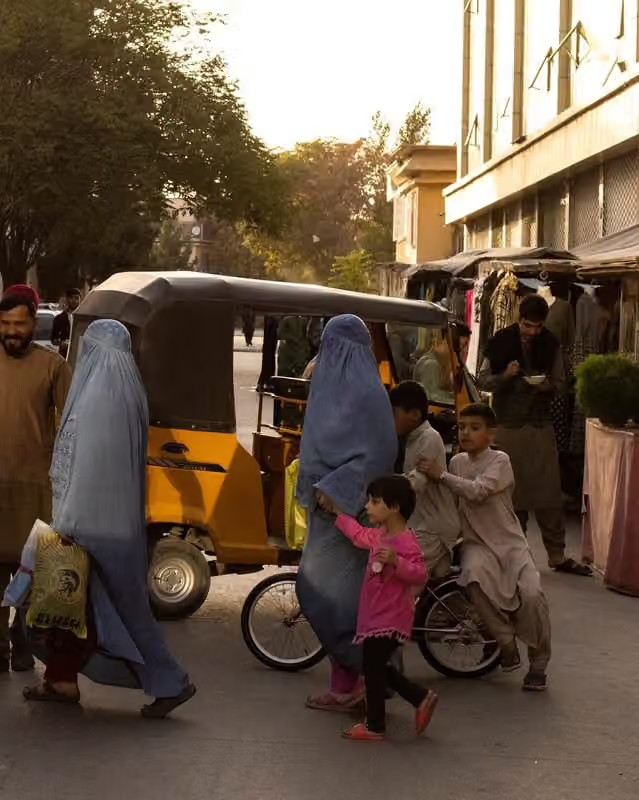 بنك التنمية الآسيوي يؤكد التزامه بمواصلة دعم الشعب الأفغاني