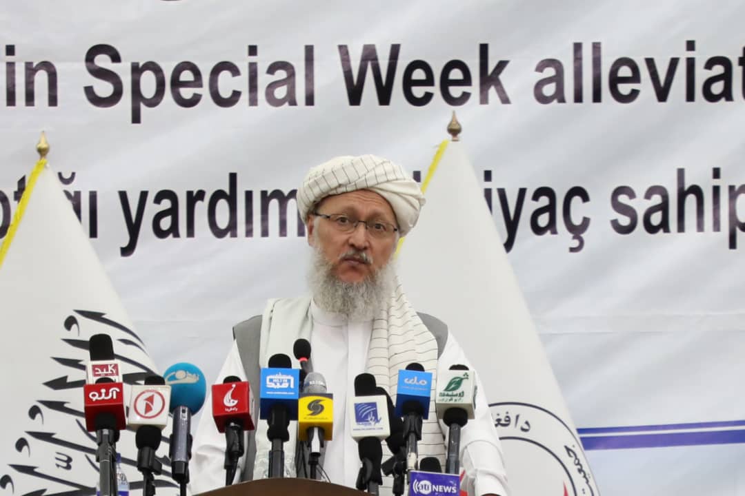 طالبان نهادهای بین‌المللی را به توزیع داروهای تاریخ گذشته در افغانستان متهم کرد