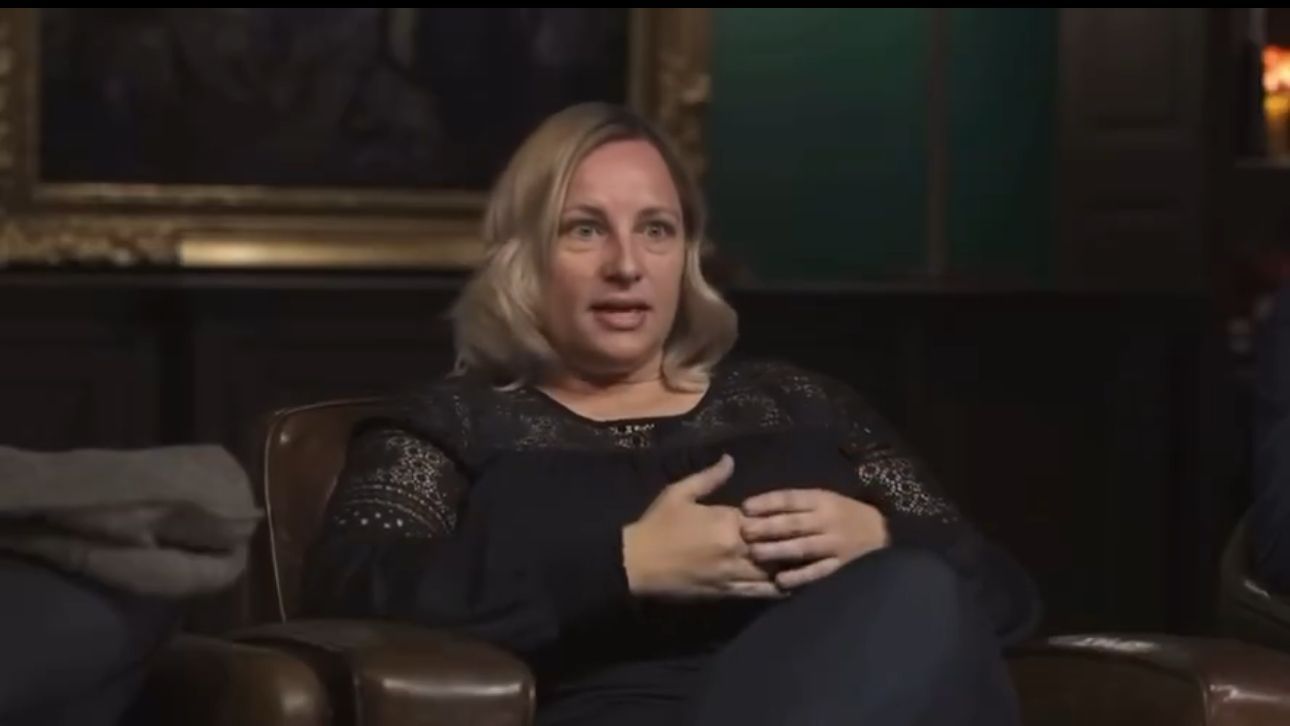 سارا اډامس: افغان طالبانو د الجولاني ۱۰ زره وسله والو ته پوځي روزنه ورکړې