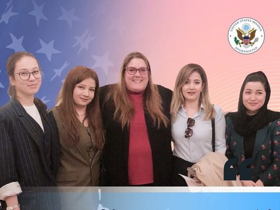 کاردار سفارت امریکا: به زنان افغان فرصت دهیم و صدایشان را بشنویم