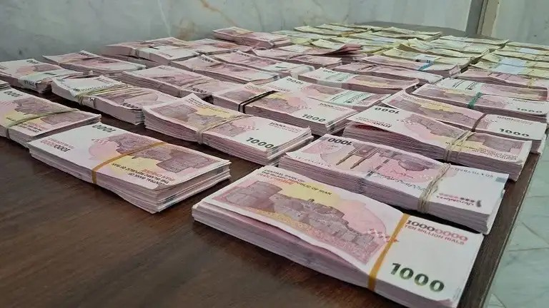 مسؤول إيراني: إحباط تهريب 180 مليار تومان عبر حدود دوغارون منذ بداية العام