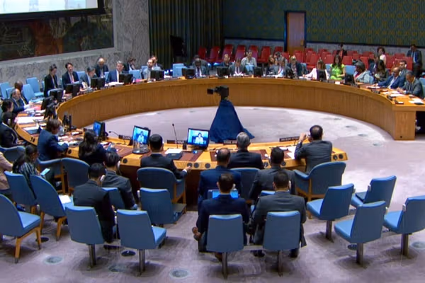 شورای امنیت ماموریت کمیته نظارت بر تحریمهای طالبان را یکسال دیگر تمدید کرد