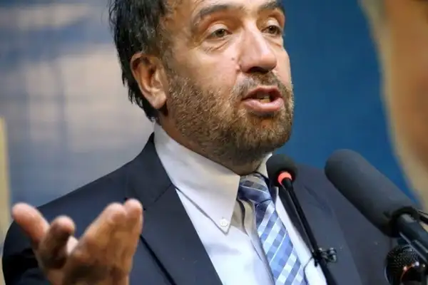 فضلاحمد معنوي: د طالبانو پر وړاندې له مقاومت پرته بله لار نشته