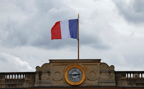 فرنسا تكرّم ذكرى جنودها الذين قُتلوا في أفغانستان ردًا على تصريحات ترامب