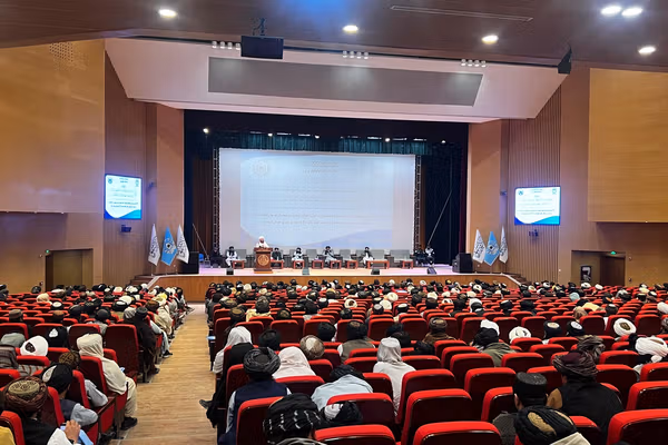 Taliban Accused Of Pressuring Shia Students To Convert To Sunni Islam