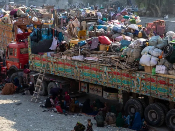 Around 10,000 Afghan Migrants Leave Pakistan Daily, Say 3 Aid Organisations
