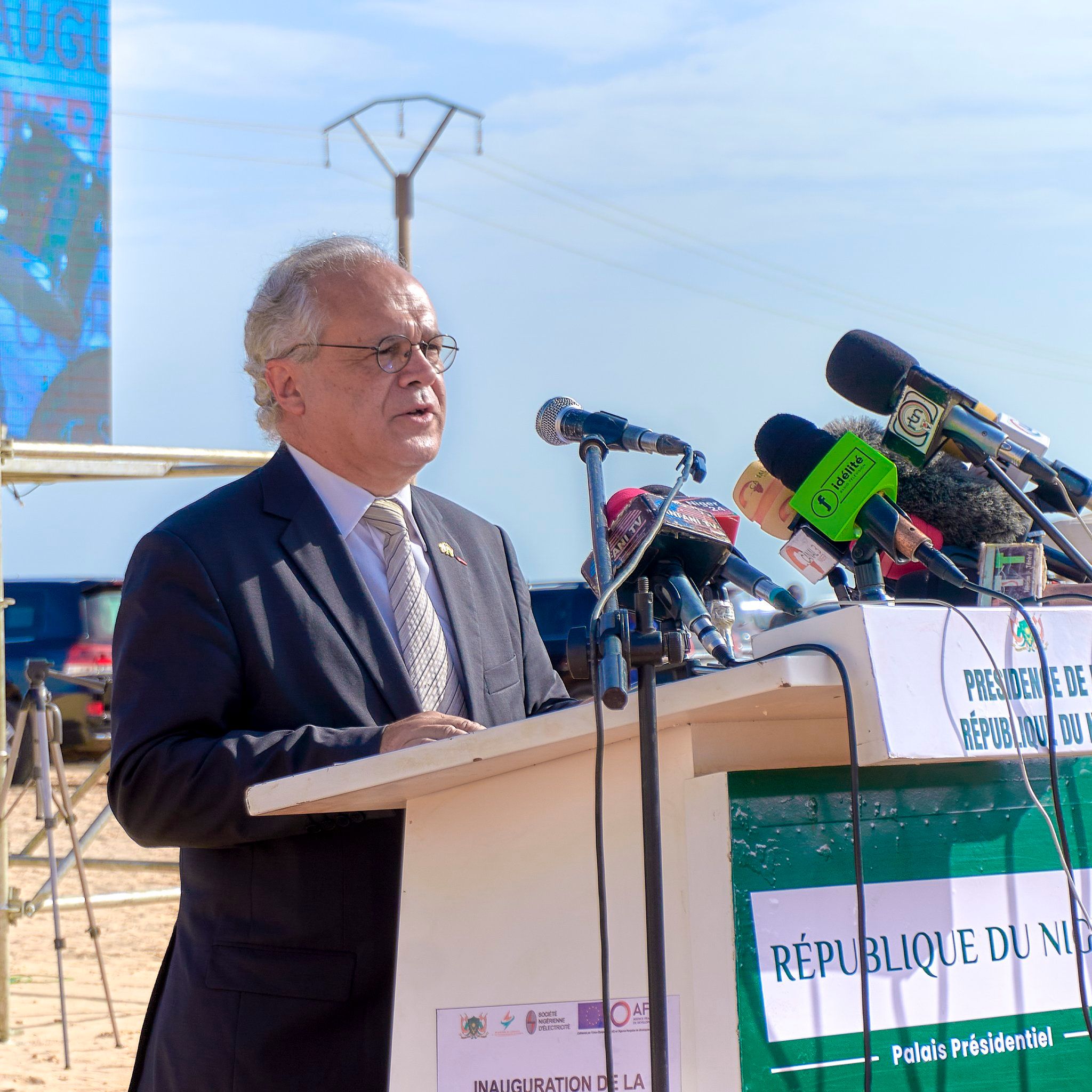 وزارت خارجه کودتاچیان نیجر برای خروج سفیر فرانسه ۴۸ ساعت ضرب‌الاجل تعیین کرد