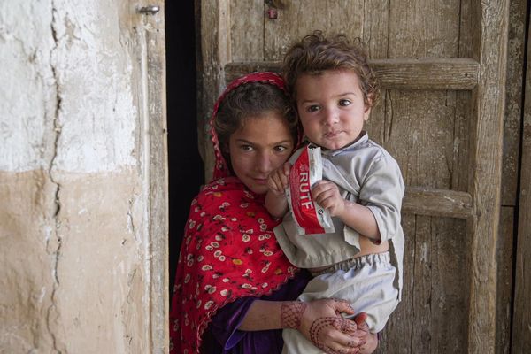 یونیسف: په ۲۰۲۶ کال کې به ۱،۳میلیونه افغان ماشومانو ته د خوارځواکۍ درملنیز خواړه ورسوو