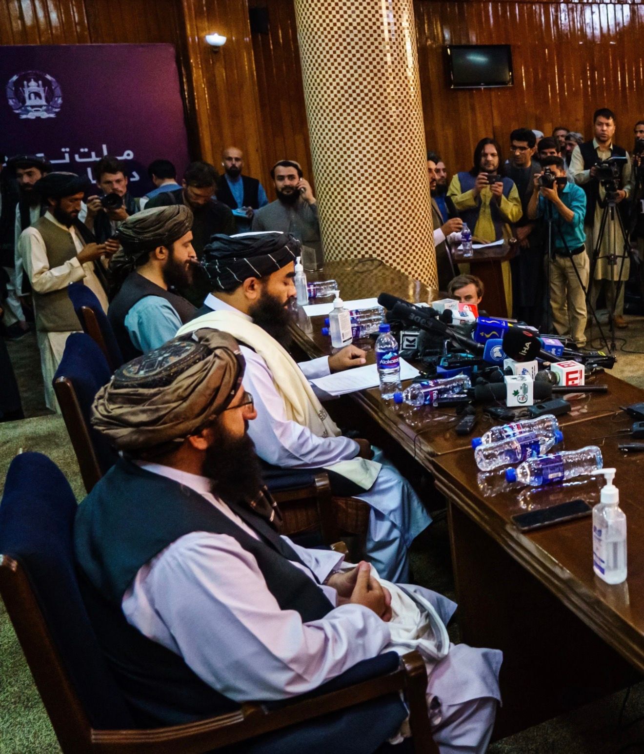 د ویاندویانو ترمنځ اندېښنه؛ طالبان وايي چې د دوی روایت له جدي ننګونو سره مخ دی