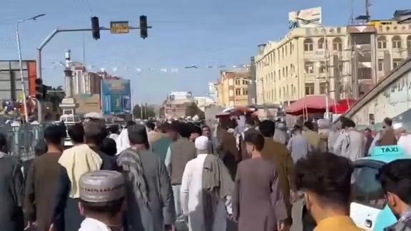 د طالبانو استخباراتو په مزارشریف ښار کې څو اعتراض کوونکي نیولي دي