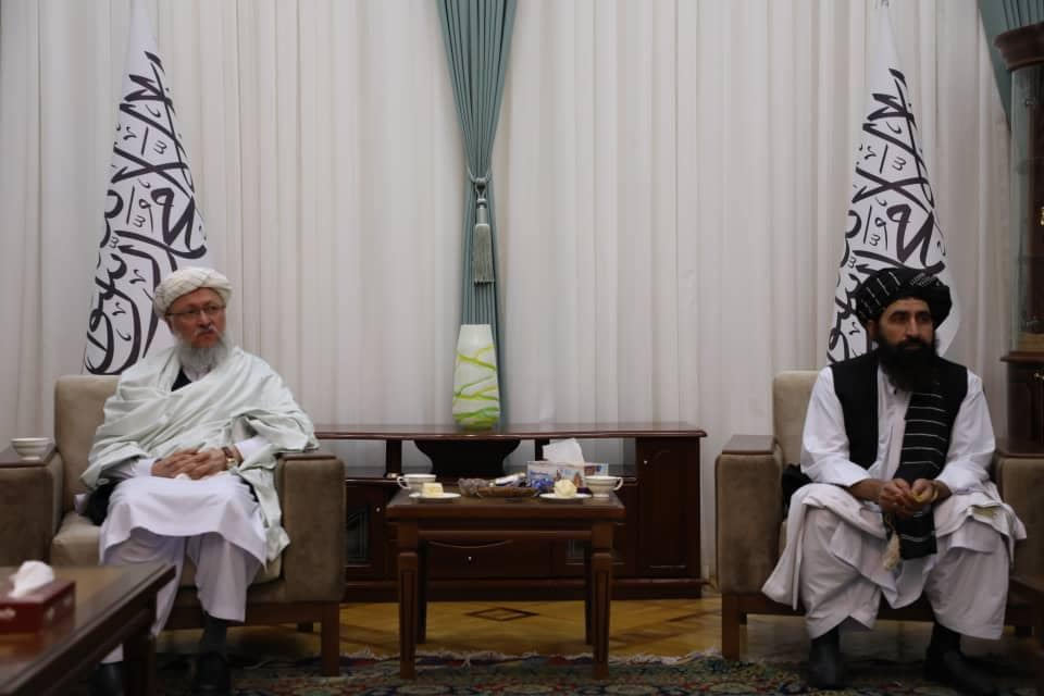 عبدالسلام حنفی، از چند روز بدین‌سو در اوزبیکستان حضور دارد. 