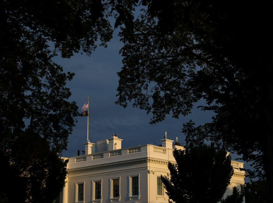 سپینې ماڼۍ د ۲۰۲۷ کال بودجې کې د ۱،۵ ټریلیون ډالرو دفاعي لګښت غوښتنه کړې