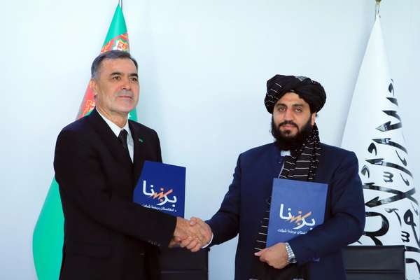 طالبانو او ترکمنستان د برېښنا اړوند همکاریو د چټکتیا په تړاو پروتوکول لاسلیک کړی