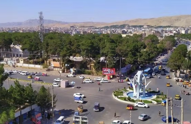 هجوم مقاتلي حركة تحرير الشعب الأفغاني على طالبان في هرات