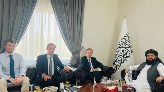 دیدار سفیر طالبان در دوحه با نماینده ویژه بریتانیا برای افغانستان