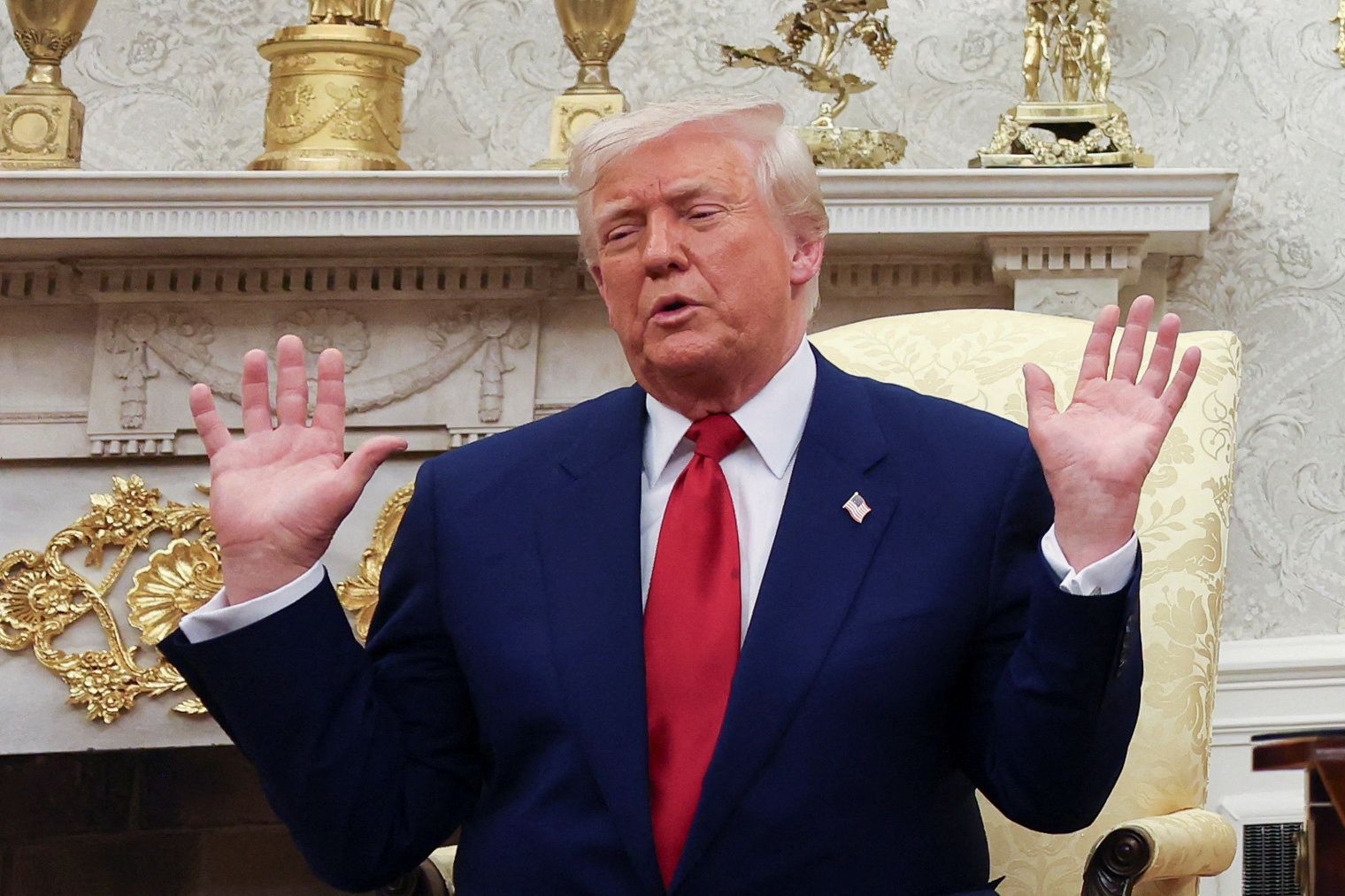 ترامپ درباره قطع کمک‌ها به افغانستان: ما از دوستان خود مراقبت می‌کنیم نه از دشمنان مان