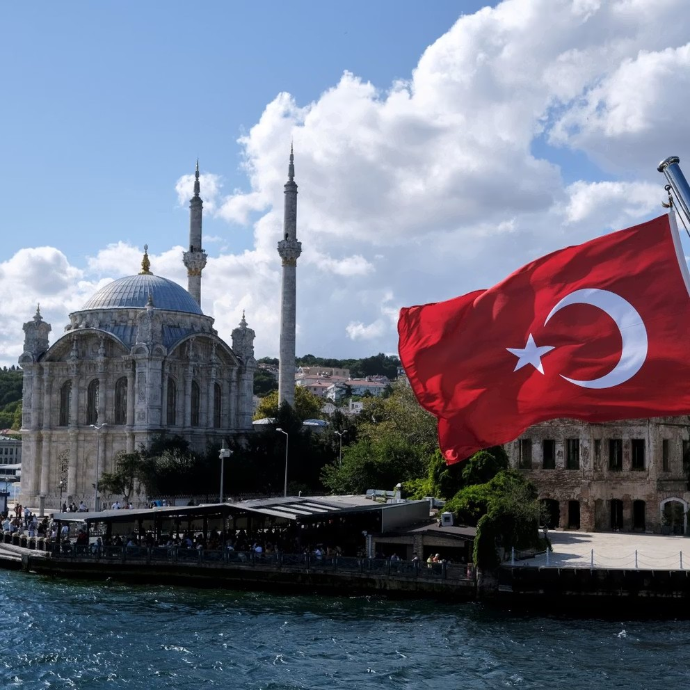 مفاوضات إسطنبول.. طالبان تسلّم الوفد الباكستاني مسوّدة اتفاق جديد