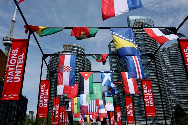 شور جام جهانی در تورنتو؛ تماشاگران به دنبال خاطرهسازی در نخستین میزبانی کانادا