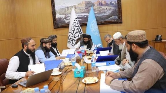 رئیس بانک مرکزی طالبان:ارزش پول افغانی و میزان نقدینگی در بانکها رو به بهبود است