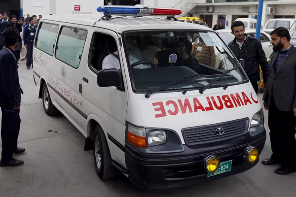 د بلوچستان په ګوادر کې ناڅرګنده وسلهوالو درې کسان په ډزو وژلي دي