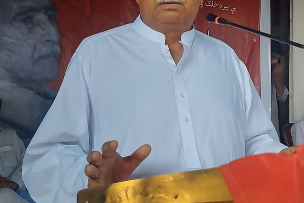 مختار خان يوسفزی: افغانستان د پنجابي استعمار د مستقل ګواښ سره مخ دی