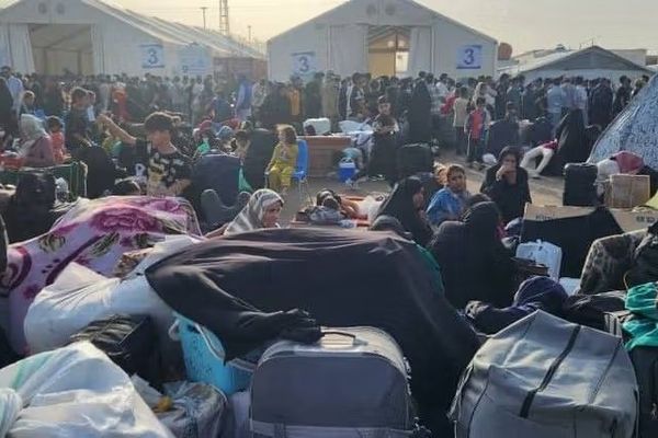 الأمم المتحدة: تقليص تمويل البرامج الإنسانية يعرقل دعم العائدين الأفغان