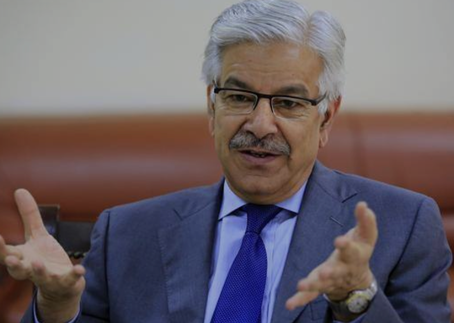 د پاکستان د دفاع پخواني وزیر : د ترهګرۍ سرچینه یوازې په افغانستان کې ده