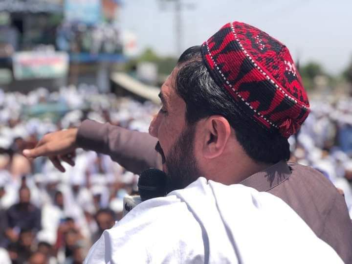 منظور پښتین پښتنو ته: په پاڅونونو کې د خپل وطن د امن لپاره غږ پورته کړئ 