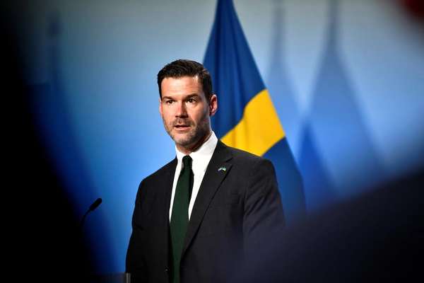 Sweden Backs ‘Technical Engagement’ With Taliban On Deporting Afghan Asylum Seekers