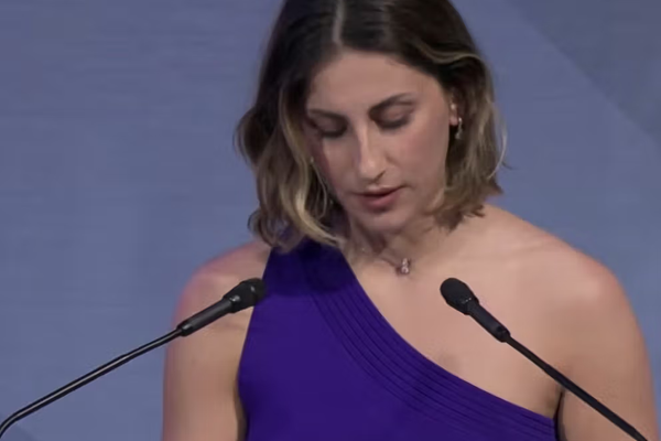 رياضية أفغانية: لا تُسمّوا طالبان "دولة".. إنهم جماعة إرهابية