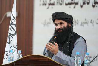 سراج الدین حقاني: موږ د دوحې تړون پر ژمنو ولاړ یو، نور  دې خپلې ستونزې پر افغانانو نه تپي