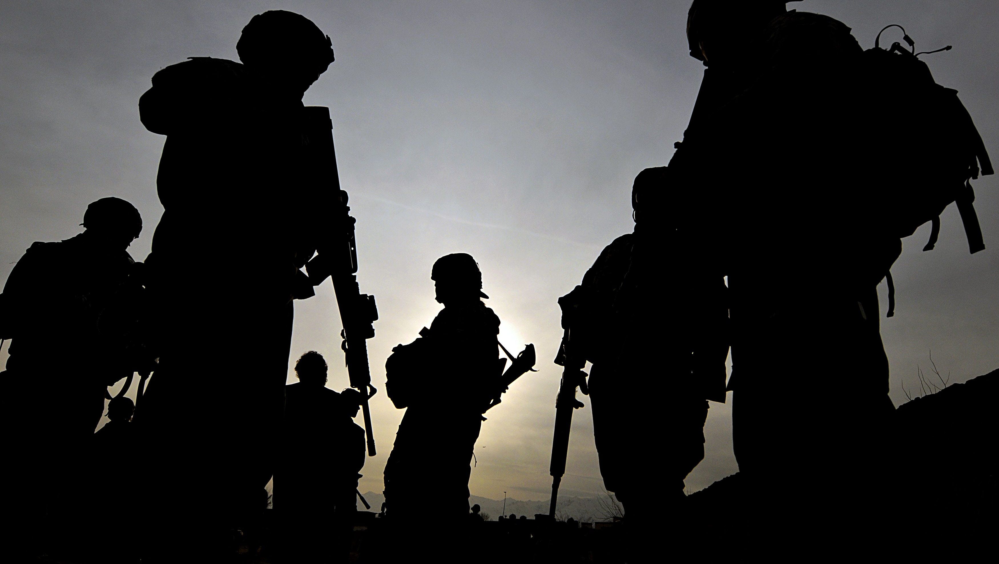 وال استریت ژورنال: برخی از نظامیان دولت پیشین افغانستان به داعش پیوسته‌اند