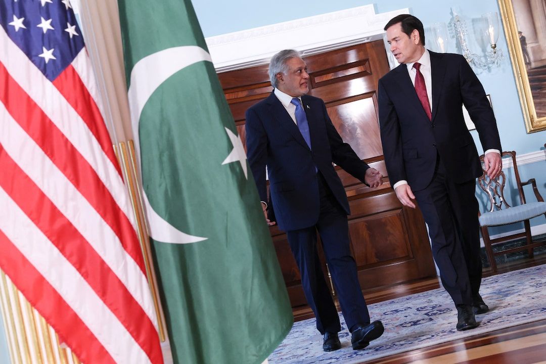 بلومبرگ: پاکستان از حمایت ترامپ شادمان و هند مضطرب است