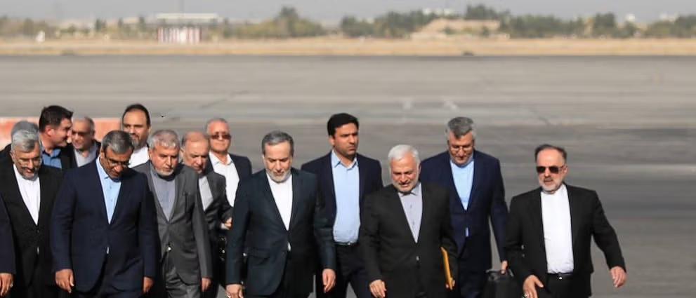  له ایران سره د احتمالي هوکړې په اړه د ټرمپ څرګندونې «رواني لوبه» ده