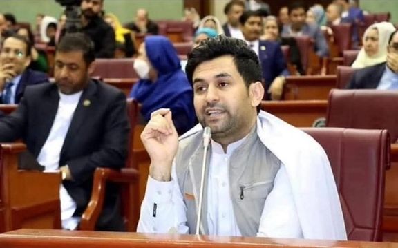 عضو پارلمان سابق: در کنار اشرف غنی، دیگر رهبران سیاسی نیز در سقوط مقصرند